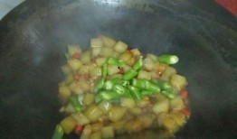 牛吃不吃葫芦瓜,揭秘葫芦瓜在牛饲料中的地位