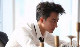 准时吃瓜网友,揭秘网络时代的“吃瓜群众”现象