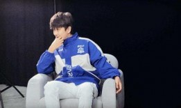 ag吃瓜转会,吃瓜群众热议转会大事件