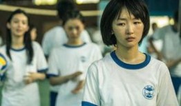 陈念吃两瓜,味蕾盛宴开启