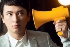 张晚意吃瓜表情