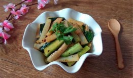 直播讲瓜吃笋,吃瓜群众如何品尝鲜嫩笋香