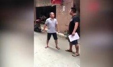 吃瓜群众男女视频,男女视频中的吃瓜群众众生相