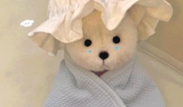 莉娜熊吃瓜,揭秘娱乐圈幕后故事