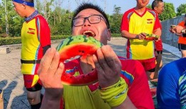 俱乐部吃瓜,揭秘娱乐圈幕后故事