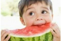 吃瓜小孩头像情侣,吃瓜小孩头像情侣的浪漫故事